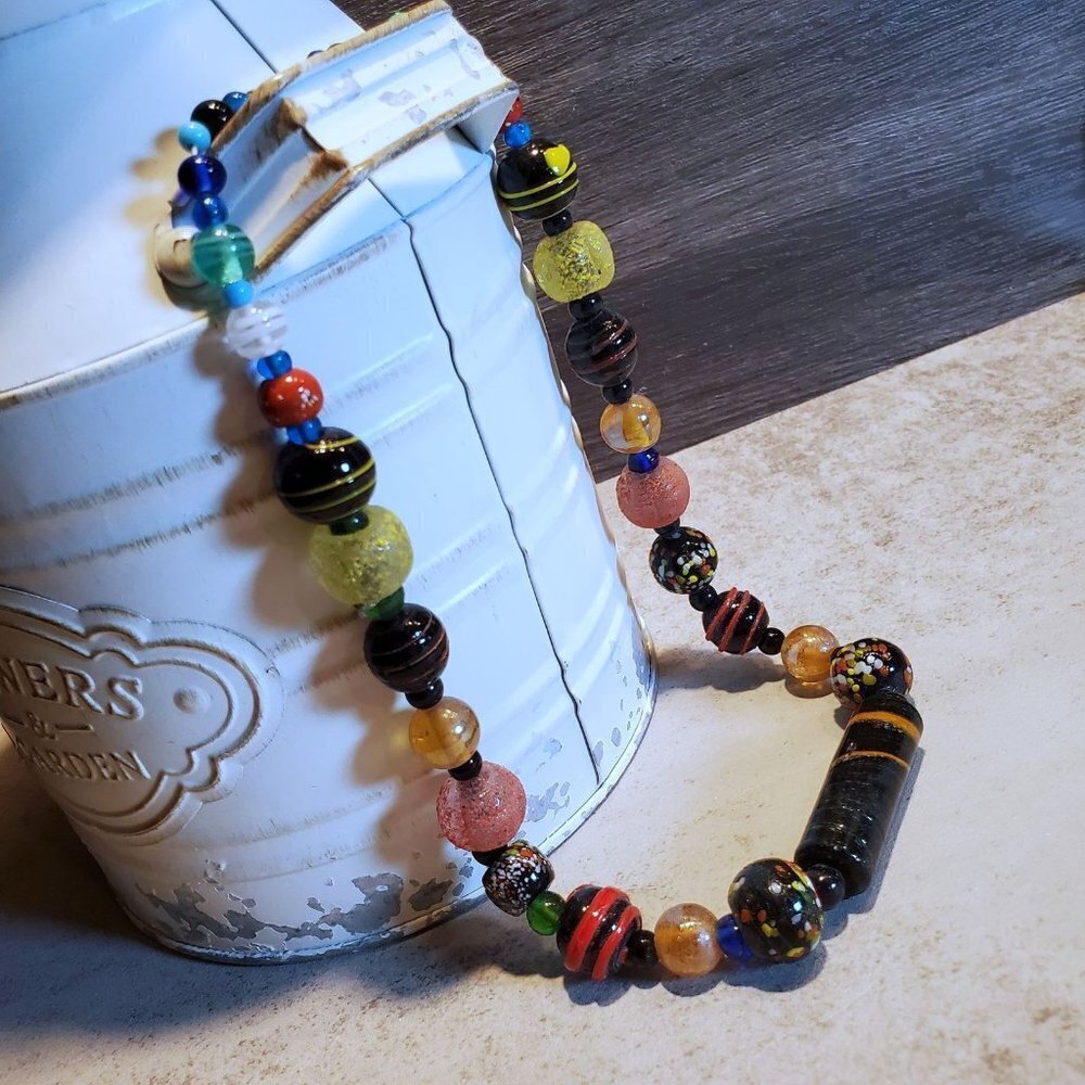 India Artisan Vintage 90s Glass Beads Black Multi Necklace OOAK Style F - Picture 6 of 14